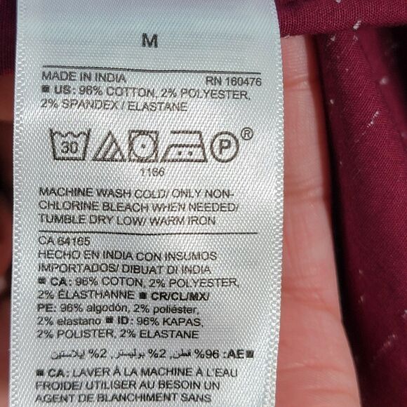 Bundle of 2 Slim-Fit Built-In Flex Everyday Plaid & Red Shirt Men's Size M - Picture 5 of 12